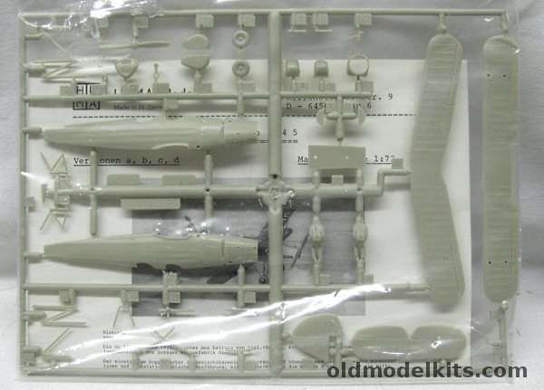 Huma Model 1/72 Gotha Go-145 B / C / D - Luftwaffe or Austrian Air Force - Bagged, HM0022 plastic model kit